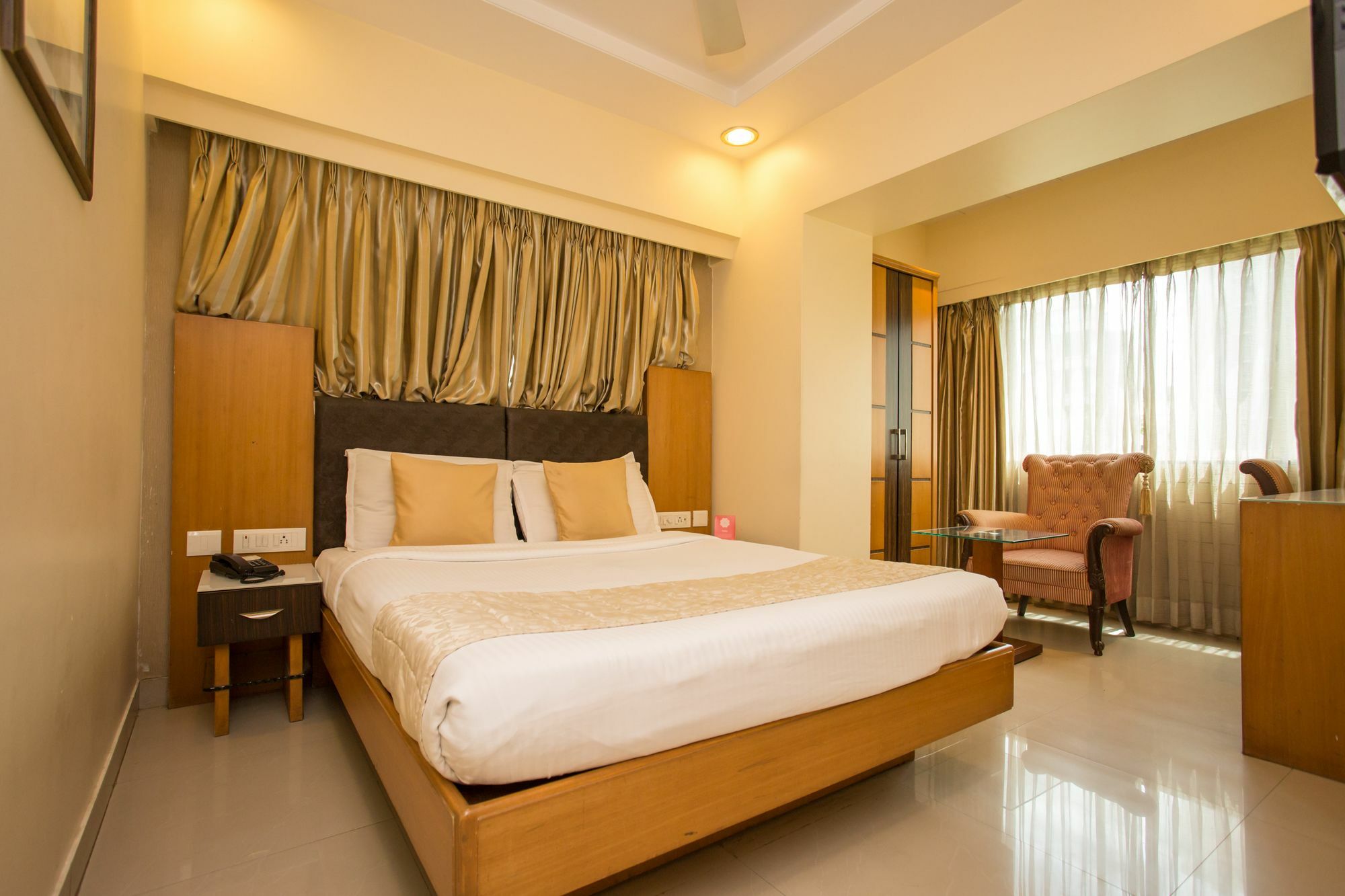 Oyo 10007 Hotel Grace Residency مومباي المظهر الخارجي الصورة